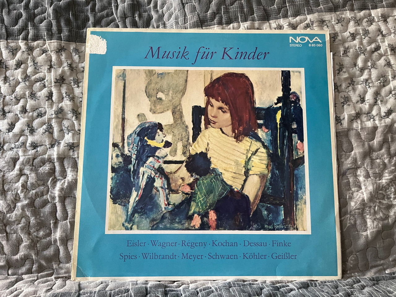 https://cdn11.bigcommerce.com/s-62bdpkt7pb/products/0/images/337074/Musik_Fr_Kinder_-_Eisler_Wagner-Rgeny_Kochan_Dessau_Finke_Spies_Wilbrandt_Meyer_Schwaen_Kohler_Geiler_NOVA_LP_Stereo_1974_8_85_060_1__52234.1718460816.1280.1280.jpg?c=2