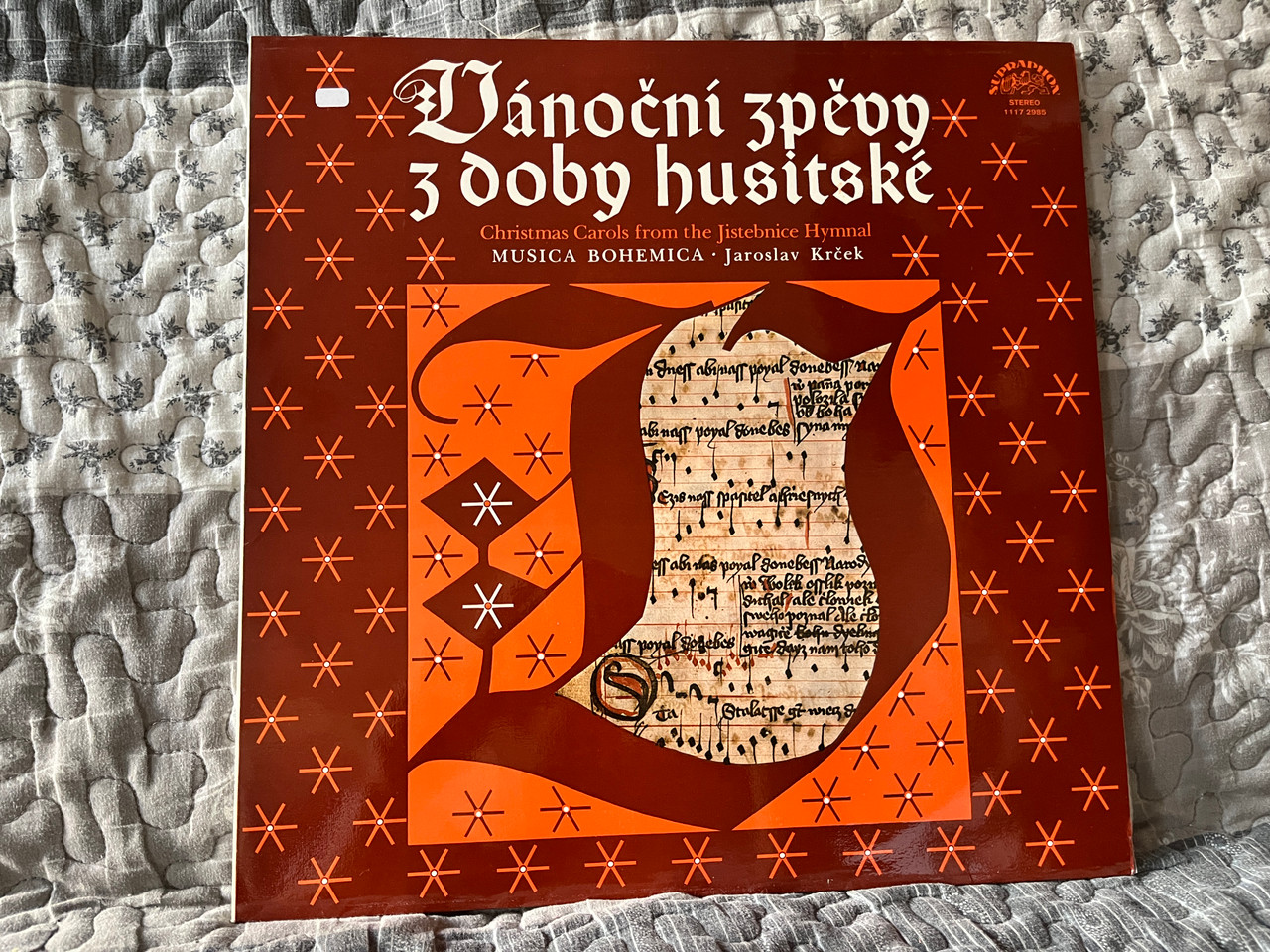 https://cdn11.bigcommerce.com/s-62bdpkt7pb/products/0/images/337322/Vnon_Zpvy_Z_Doby_Husitsk_Christmas_Carols_From_The_Jistebnice_Hymnal_-_Musica_Bohemica_Jaroslav_Krek_Supraphon_LP_1981_Stereo_1117_2985_1__90998.1718815949.1280.1280.jpg?c=2