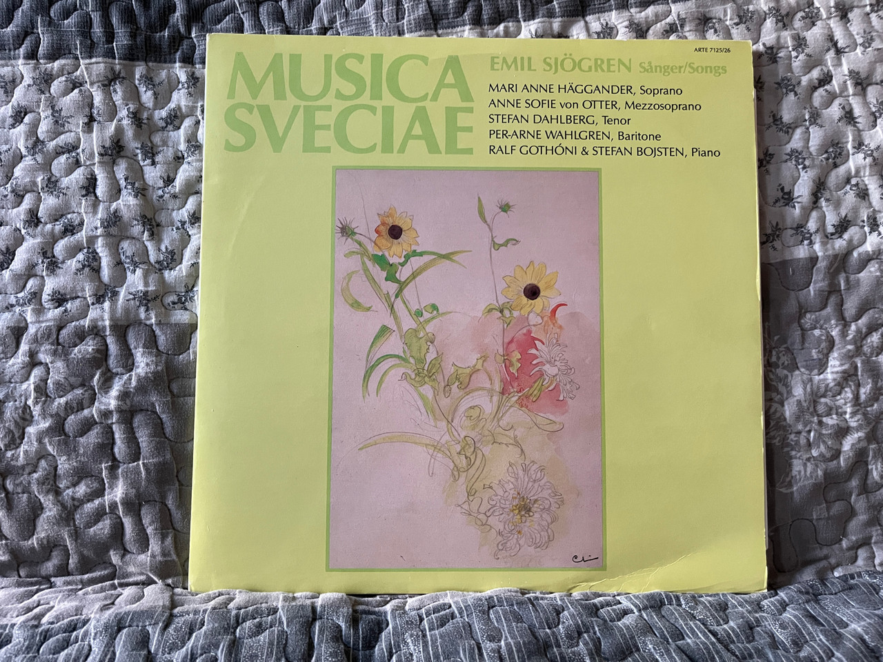 https://cdn11.bigcommerce.com/s-62bdpkt7pb/products/0/images/337437/Emil_Sjgren_Snger_Songs_-_Mari_Anne_Hggander_soprano_Anne_Sofie_Von_Otter_mezzosoprano_Stefan_Dahlberg_tenor_Per-Arne_Wahlgren_baritone_Ralf_Gothni_piano_Artemis_2x_LP_19_1__22648.1718967074.1280.1280.jpg?c=2