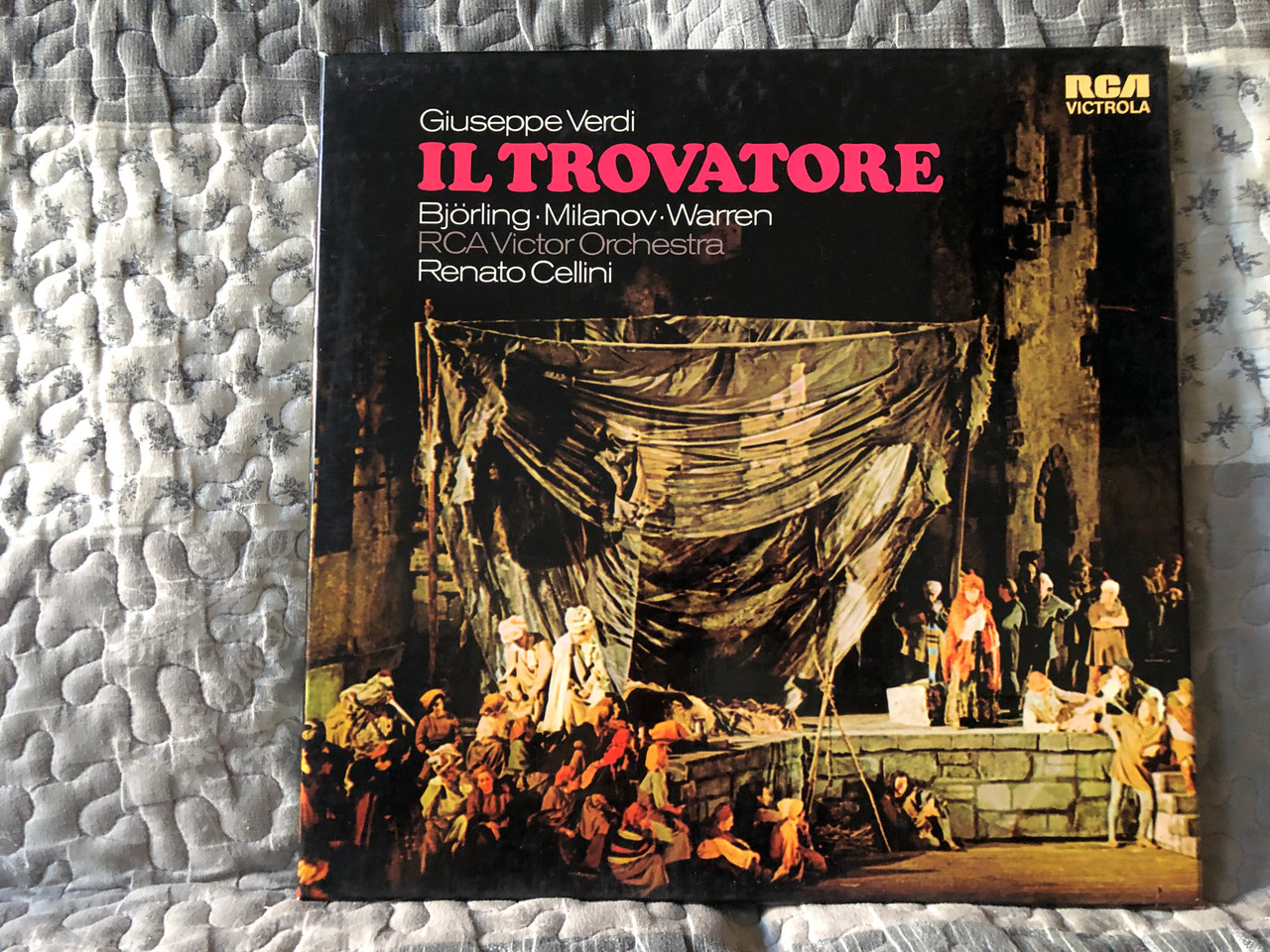 https://cdn11.bigcommerce.com/s-62bdpkt7pb/products/0/images/340374/Giuseppe_Verdi_Il_Trovatore_-_Bjrling_Milanov_Warren_RCA_Victor_Orchestra_Renato_Cellini_RCA_Victrola_2x_LP_Box_Set_VIC_60081-2_1__55284.1720506480.1280.1280.JPG?c=2