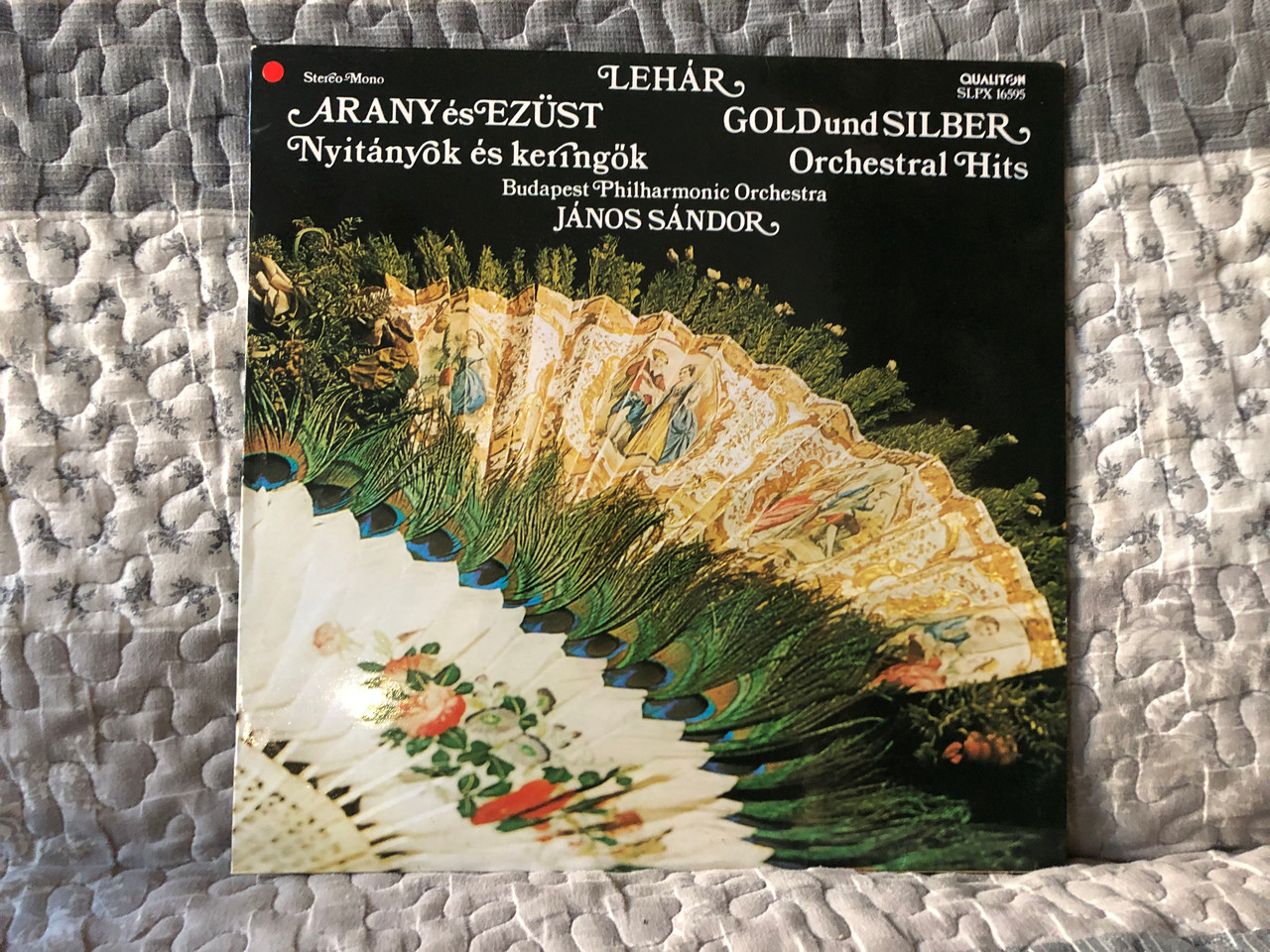 https://cdn11.bigcommerce.com/s-62bdpkt7pb/products/0/images/340729/Lehr_Gold_Und_Silber_Orchestral_Hits_Arany_es_Ezust_Nyitanyok_es_keringok_-_Budapest_Philharmonic_Orchestra_Jnos_Sndor_Qualiton_LP_Stereo_Mono_1977_SLPX_16595_1__97451.1721022911.1280.1280.JPG?c=2