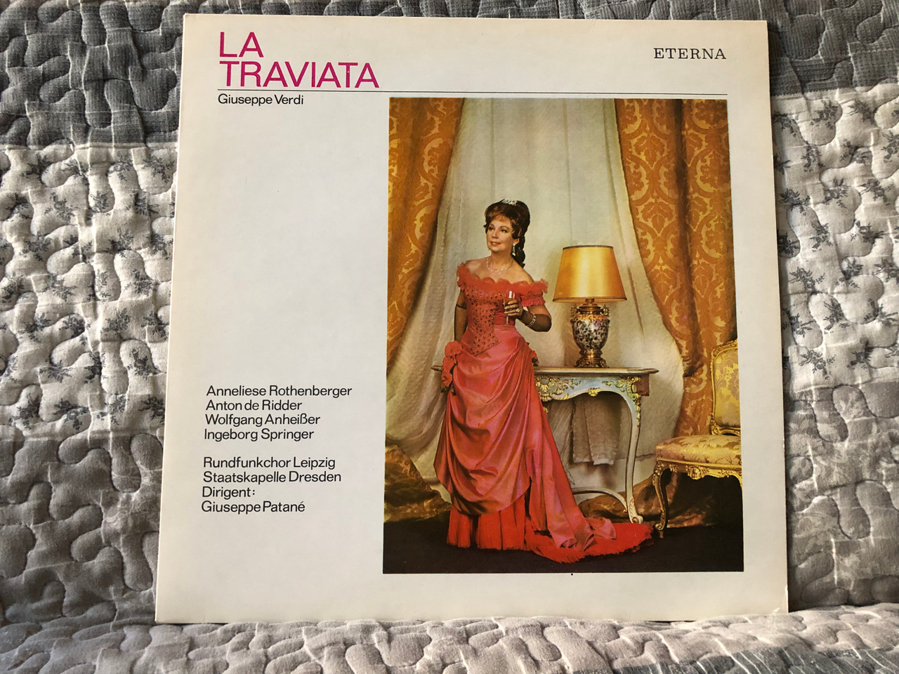https://cdn11.bigcommerce.com/s-62bdpkt7pb/products/0/images/340773/Giuseppe_Verdi_La_Traviata_-_Anneliese_Rothenberger_Anton_De_Ridder_Wolfgang_Anheier_Ingeborg_Springer_Rundfunkchor_Leipzig_Staatskapelle_Dresden_Dirigent_Giuseppe_Patan_ETERNA_LP_St_1__69313.1721039410.1280.1280.JPG?c=2