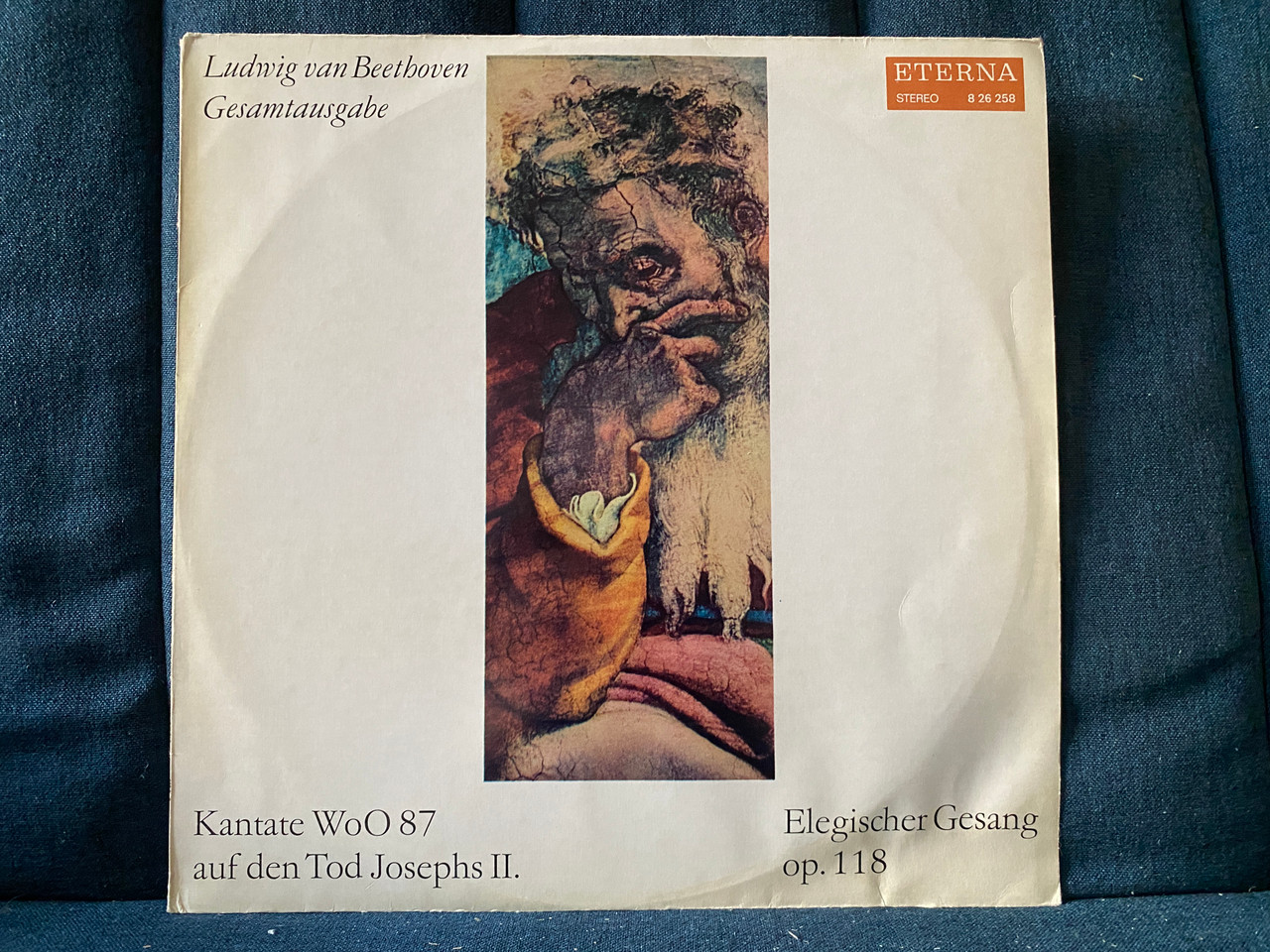 https://cdn11.bigcommerce.com/s-62bdpkt7pb/products/0/images/342814/Ludwig_van_Beethoven_Gesamtausgabe_-_Kantate_WoO_87_Auf_Den_Tod_Josephs_II._Elegischer_Gesang_Op._118_ETERNA_LP_Stereo_1972_8_26_258_1__06182.1721912177.1280.1280.JPG?c=2