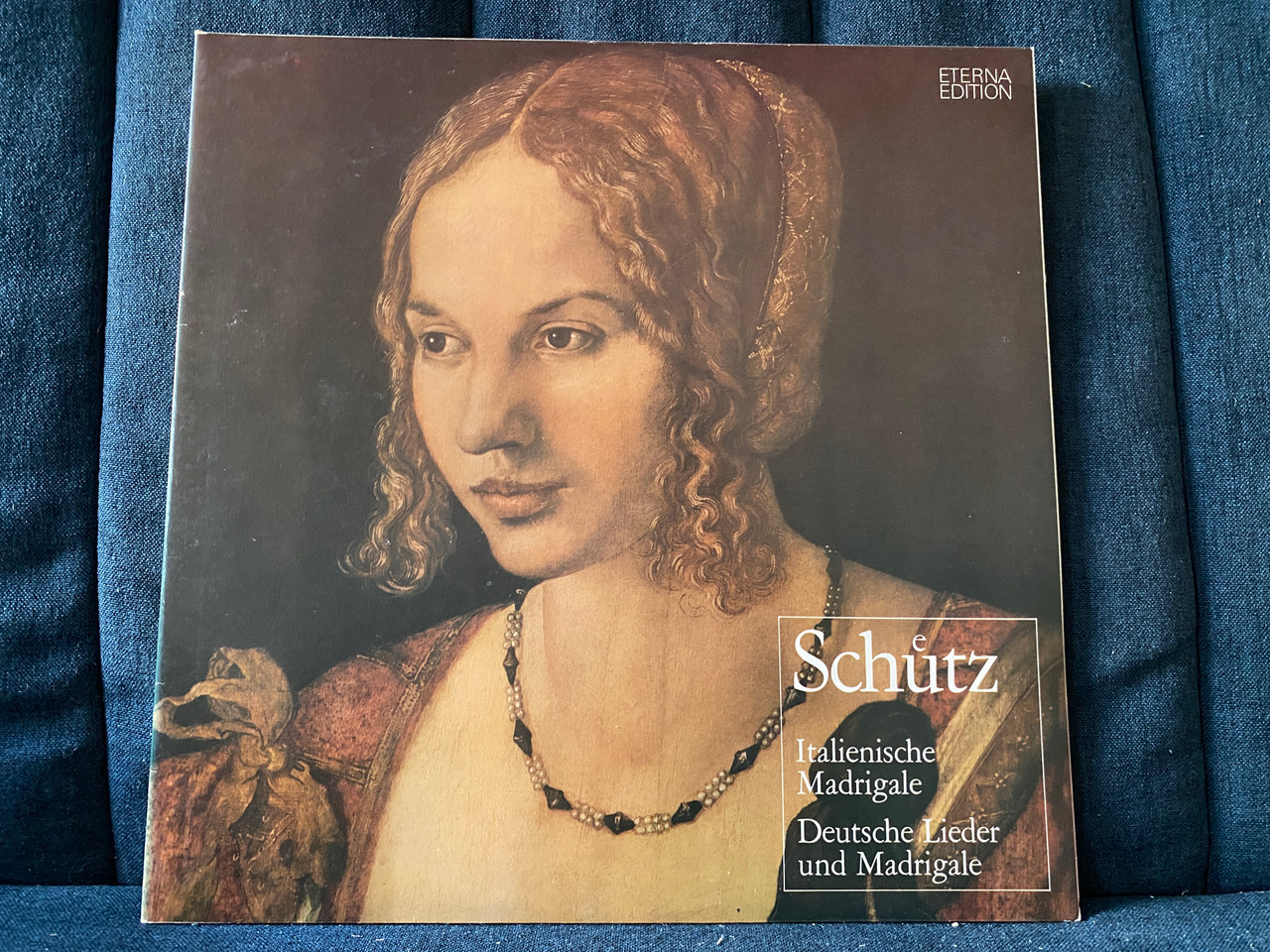 https://cdn11.bigcommerce.com/s-62bdpkt7pb/products/0/images/342835/Schtz_-_Italienische_Madrigale._Deutsche_Lieder_Und_Madrigale_ETERNA_2x_LP_Stereo_1974_8_26_285-286_1__59923.1721975111.1280.1280.JPG?c=2