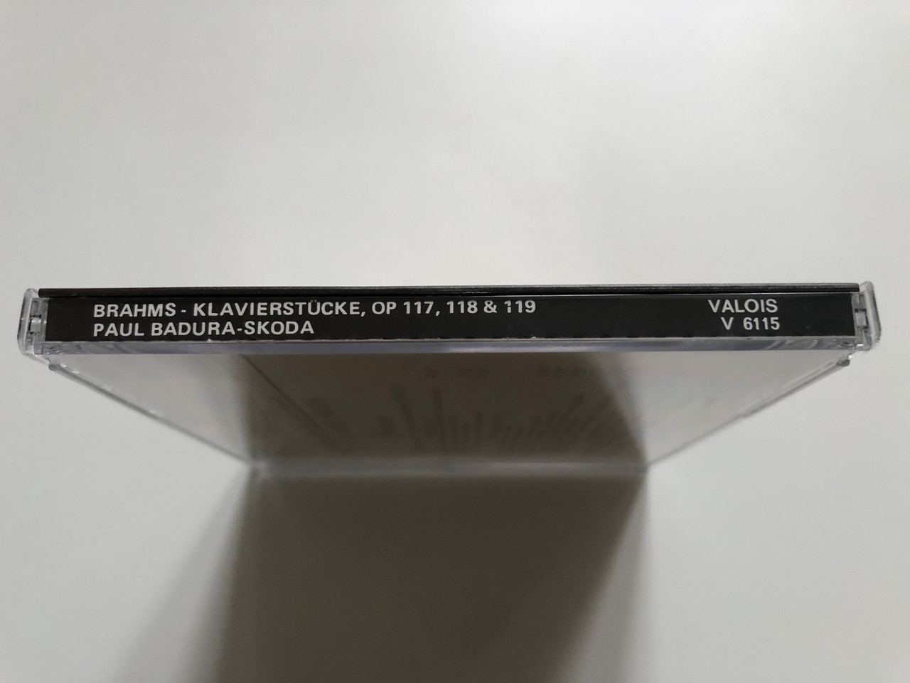 https://cdn11.bigcommerce.com/s-62bdpkt7pb/products/0/images/343132/Brahms_-_Intermezzi_Opus_117_Klavierstcke_Opus_118_119_-_Paul_Badura-Skoda_Auvidis_Valois_Audio_CD_V_6115_3__06569.1722604412.1280.1280.JPG?c=2