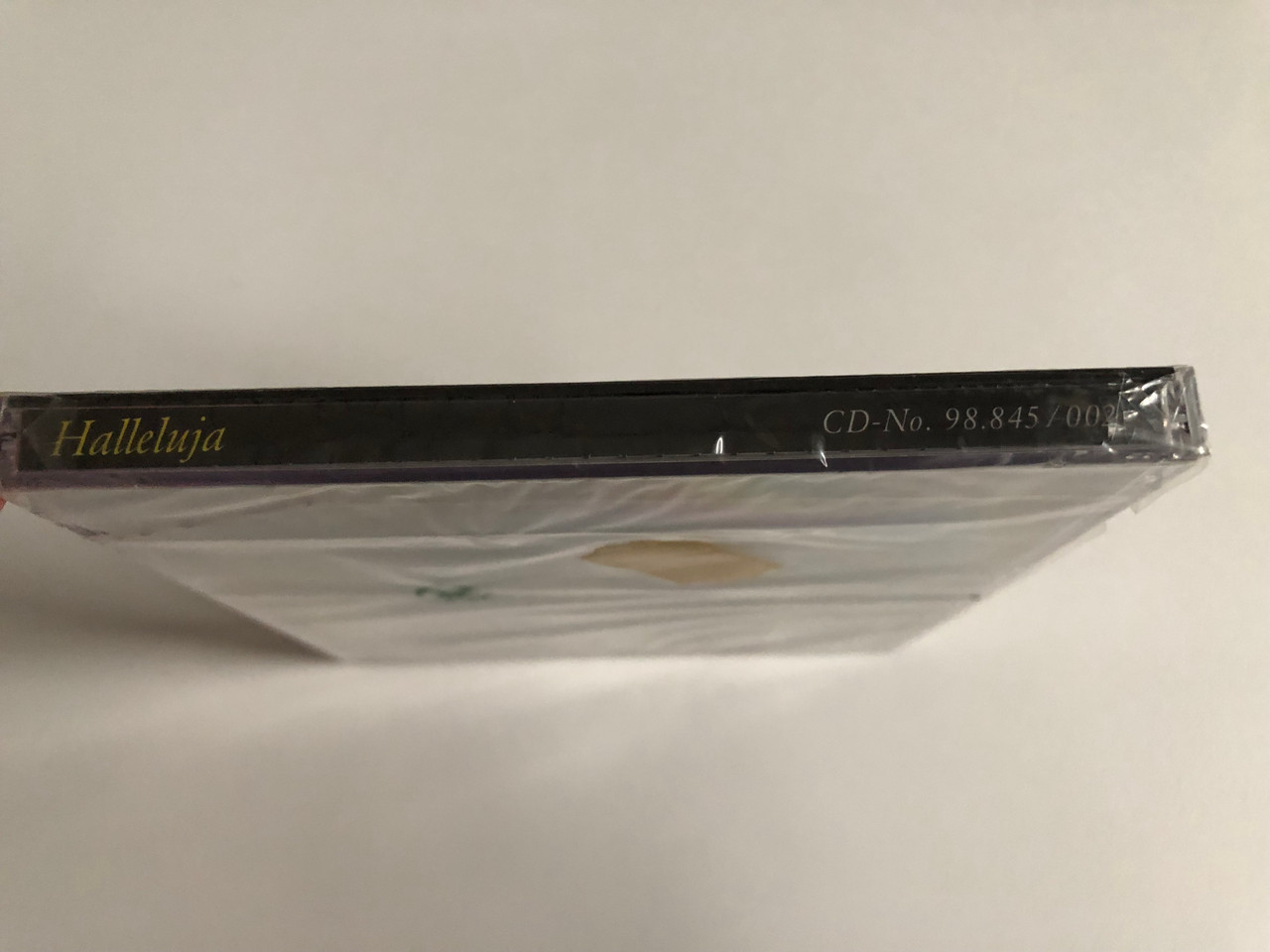 https://cdn11.bigcommerce.com/s-62bdpkt7pb/products/0/images/344356/Helmuth_Rilling_Halleluja_-_Die_schonsten_Vokalwerke_von_J._S._Bach_L._van_Beethoven_G._F._Handel_W._A._Mozart_u._a._Hnssler_Classic_Audio_CD_CD_98_3__13432.1723474562.1280.1280.JPG?c=2