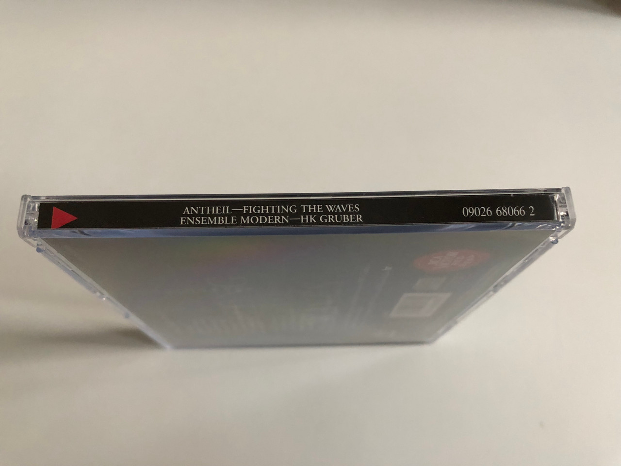 https://cdn11.bigcommerce.com/s-62bdpkt7pb/products/0/images/344574/Fighting_The_Waves_Music_Of_George_Antheil_-_Ensemble_Modern_HK_Gruber_RCA_Victor_Red_Seal_Audio_CD_1996_09026_68066_2_3__42459.1723646126.1280.1280.JPG?c=2