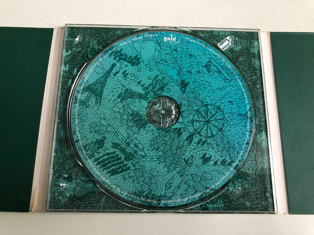 https://cdn11.bigcommerce.com/s-62bdpkt7pb/products/0/images/344592/Margaret_Island_Bakancslista_Gold_Record_Audio_CD_2016_GR201611_3__34863.1723651115.1280.1280.JPG?c=2