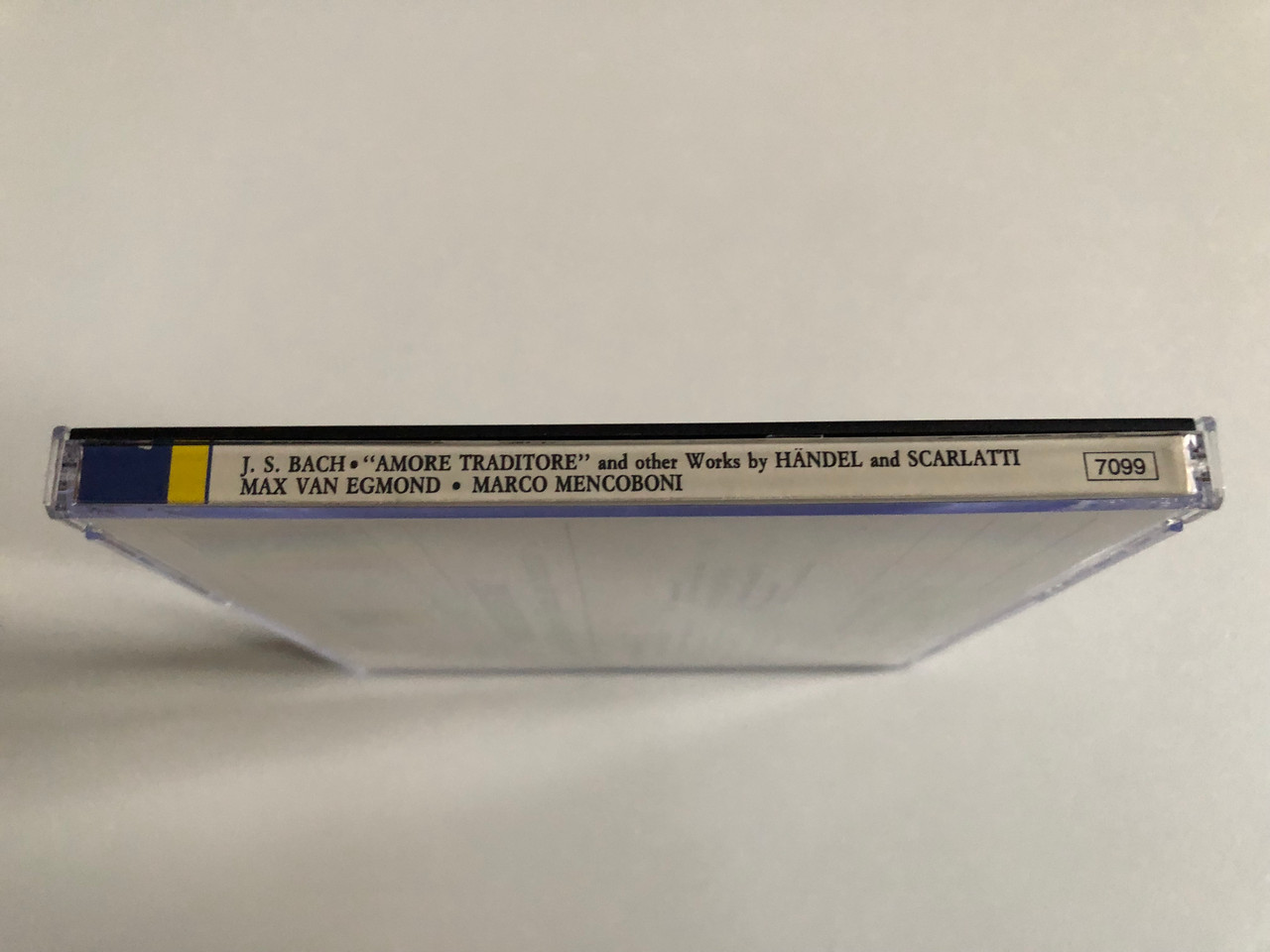 https://cdn11.bigcommerce.com/s-62bdpkt7pb/products/0/images/344824/Johann_Sebastian_Bach_Amore_Traditore_And_Other_Works_by_Hndel_and_Scarlatti_-_Max_van_Egmond_bass_Marco_Mencoboni_harpsichord_NUOVA_ERA_Audio_CD_1992_7099_3__05013.1723744727.1280.1280.JPG?c=2