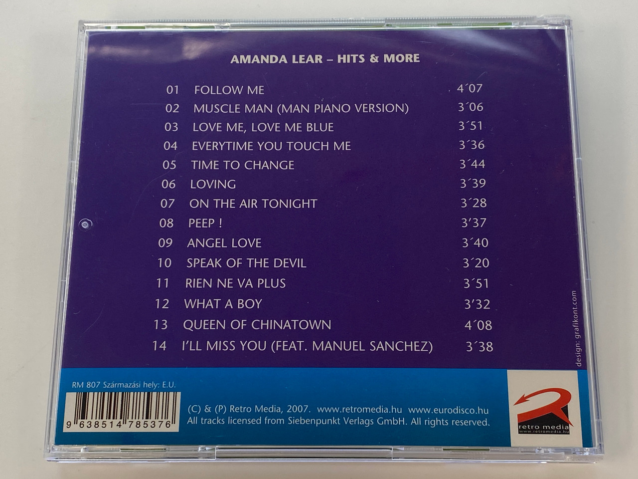 https://cdn11.bigcommerce.com/s-62bdpkt7pb/products/0/images/350956/Amanda_Lear_Hits_More_-_Hatalmas_slagerekkel_mint_a_Queen_Of_Chinatown_Follow_me_es_ujabbs_sikerekkel_mint_a_Peep_Rien_Ne_Va_Plus_valamint_egy_uj_duett_Manuel_Sanche_3__16780.1727878001.1280.1280.jpg?c=2