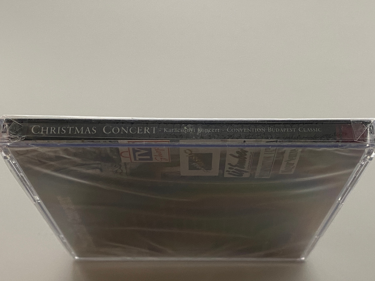 https://cdn11.bigcommerce.com/s-62bdpkt7pb/products/0/images/352504/Christmas_Concert_-_Julia_Kukely_Gergely_Kaposi_Laszlo_Attila_Almasy_Schola_Cantorum_Budapestiens_Convention_Budapest_Classic_Audio_CD_3__56991.1728294721.1280.1280.jpg?c=2