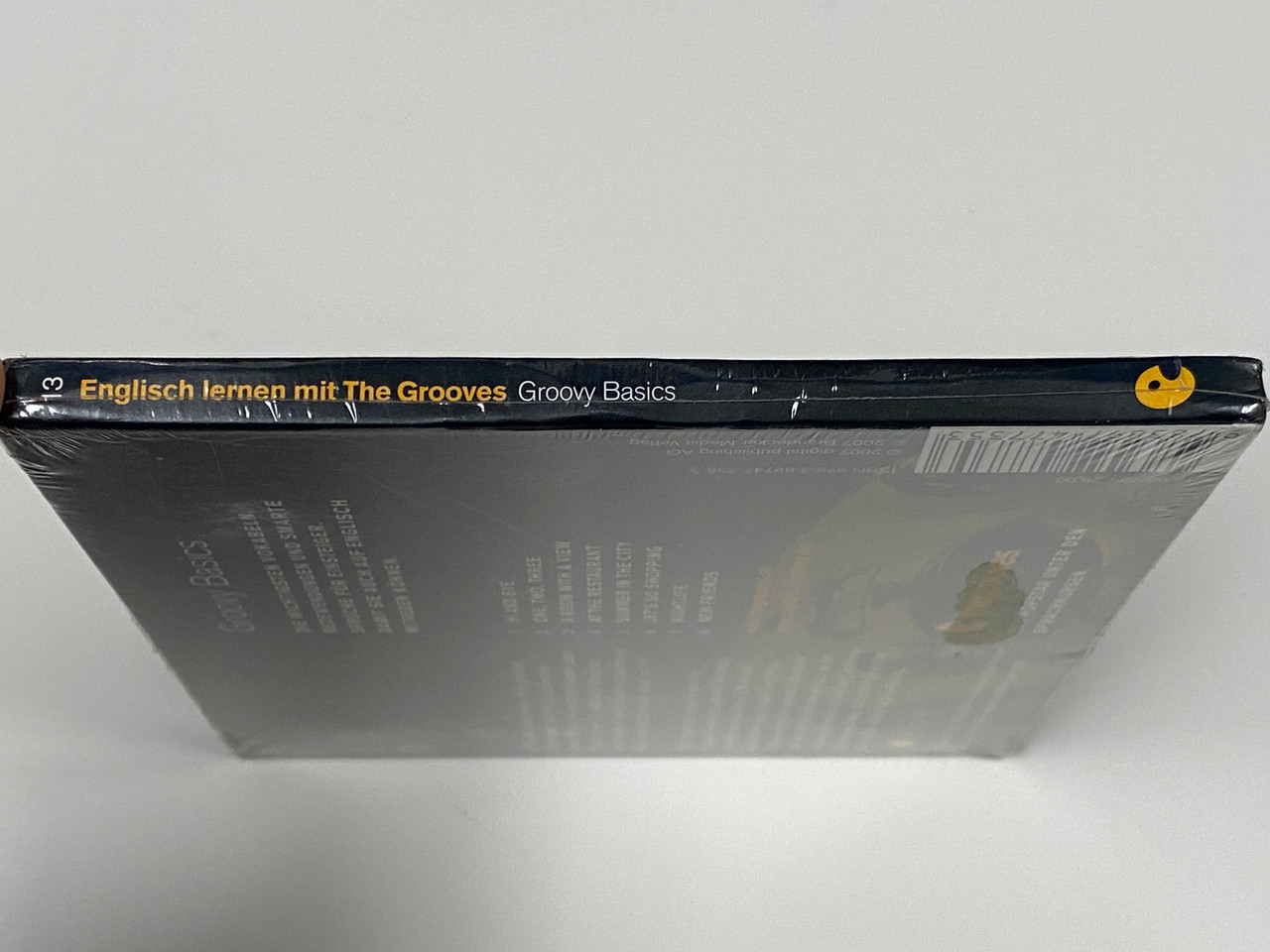 https://cdn11.bigcommerce.com/s-62bdpkt7pb/products/0/images/353294/The_Grooves_Englisch_Lernen_Mit_The_Grooves_Brandecker_Media_Verlag_Audio_CD_2007_13_3__14549.1728463540.1280.1280.jpg?c=2