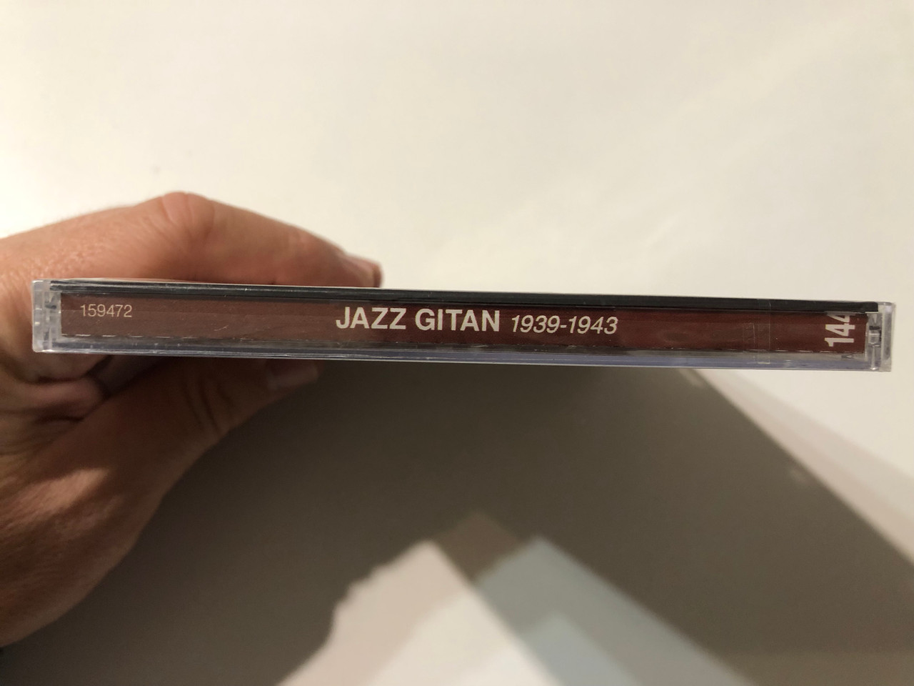 https://cdn11.bigcommerce.com/s-62bdpkt7pb/products/0/images/354765/Jazz_Gitan_Gypsy_Jazz_1939-1943_-_Sarane_Ferret_Django_Reinhardt_Baro_Ferret_Andre_Ekyan_Matelo_Ferret..._Jazz_Archives_Audio_CD_1999_N_144_3__19550.1729157738.1280.1280.JPG?c=2