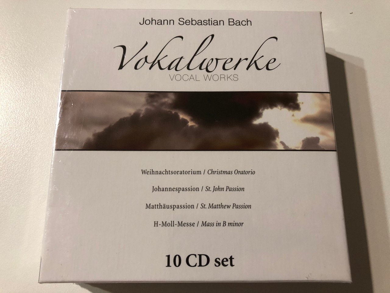 https://cdn11.bigcommerce.com/s-62bdpkt7pb/products/0/images/354807/Johann_Sebastian_Bach_Vokalwerke_Vocal_Works_-_Weihnachtsoratorium_Christmas_Oratorio_Johannespassion_St._John_Passion_H-moll-Messe_Mass_in_B_minor_Documents_10x_Audio_CD_Box_Se_1__22552.1729188988.1280.1280.JPG?c=2