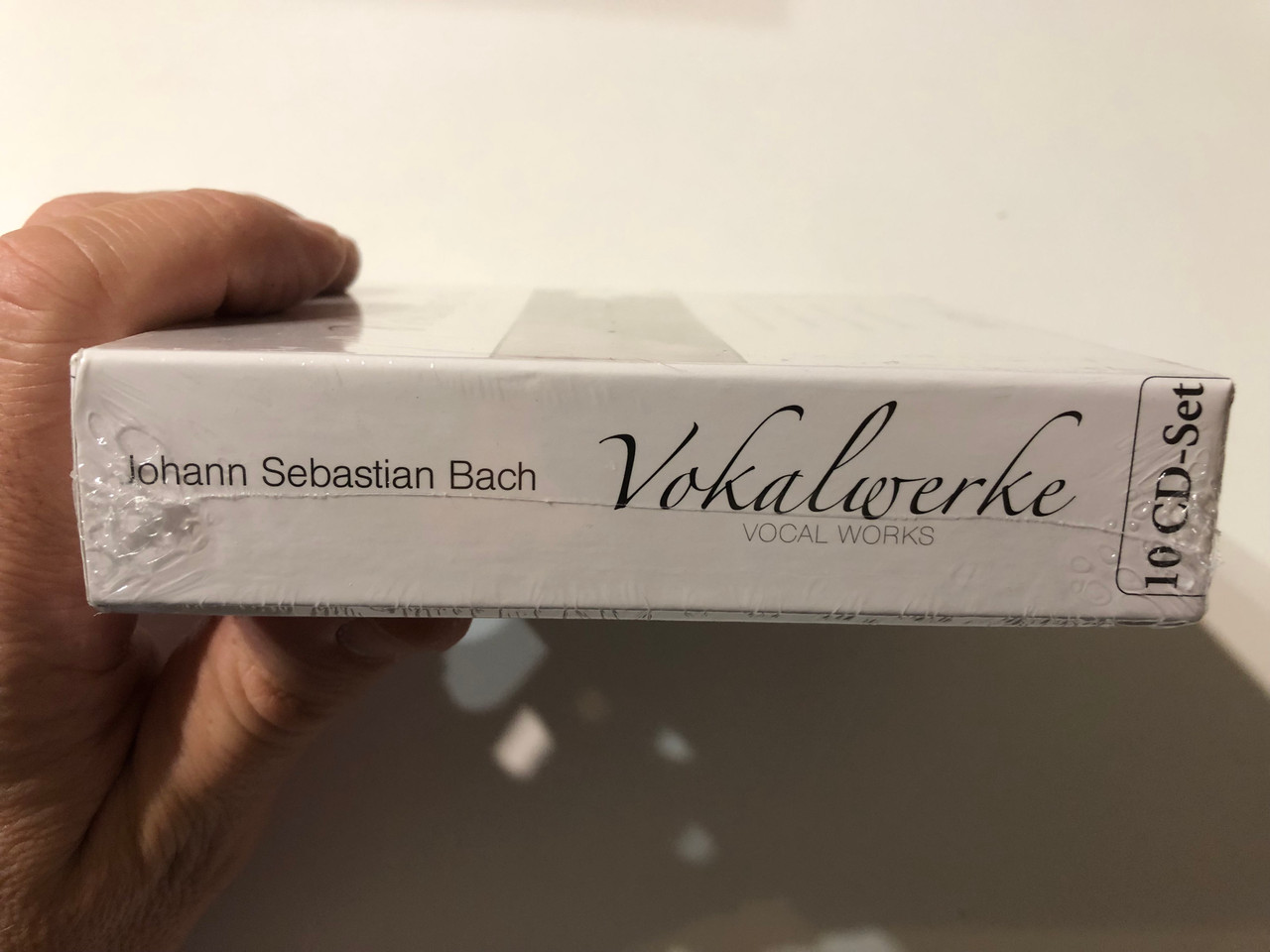 https://cdn11.bigcommerce.com/s-62bdpkt7pb/products/0/images/354809/Johann_Sebastian_Bach_Vokalwerke_Vocal_Works_-_Weihnachtsoratorium_Christmas_Oratorio_Johannespassion_St._John_Passion_H-moll-Messe_Mass_in_B_minor_Documents_10x_Audio_CD_Box_3__48691.1729188990.1280.1280.JPG?c=2