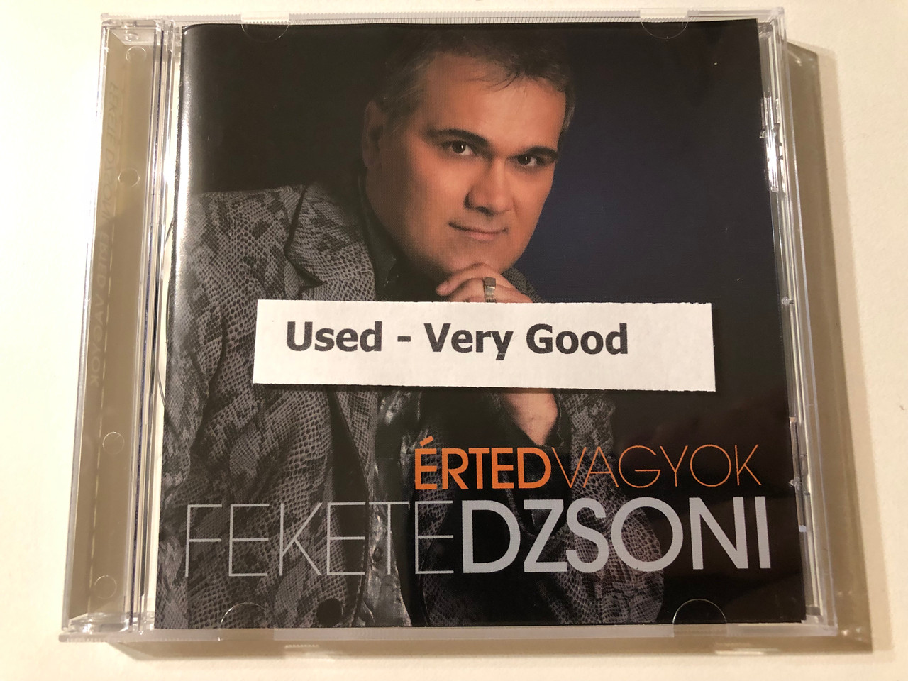 https://cdn11.bigcommerce.com/s-62bdpkt7pb/products/0/images/357225/Fekete_Dzsoni_rted_Vagyok_Artofonic_Audio_CD_2006_AF20050401-1_8__44417.1730128052.1280.1280.JPG?c=2