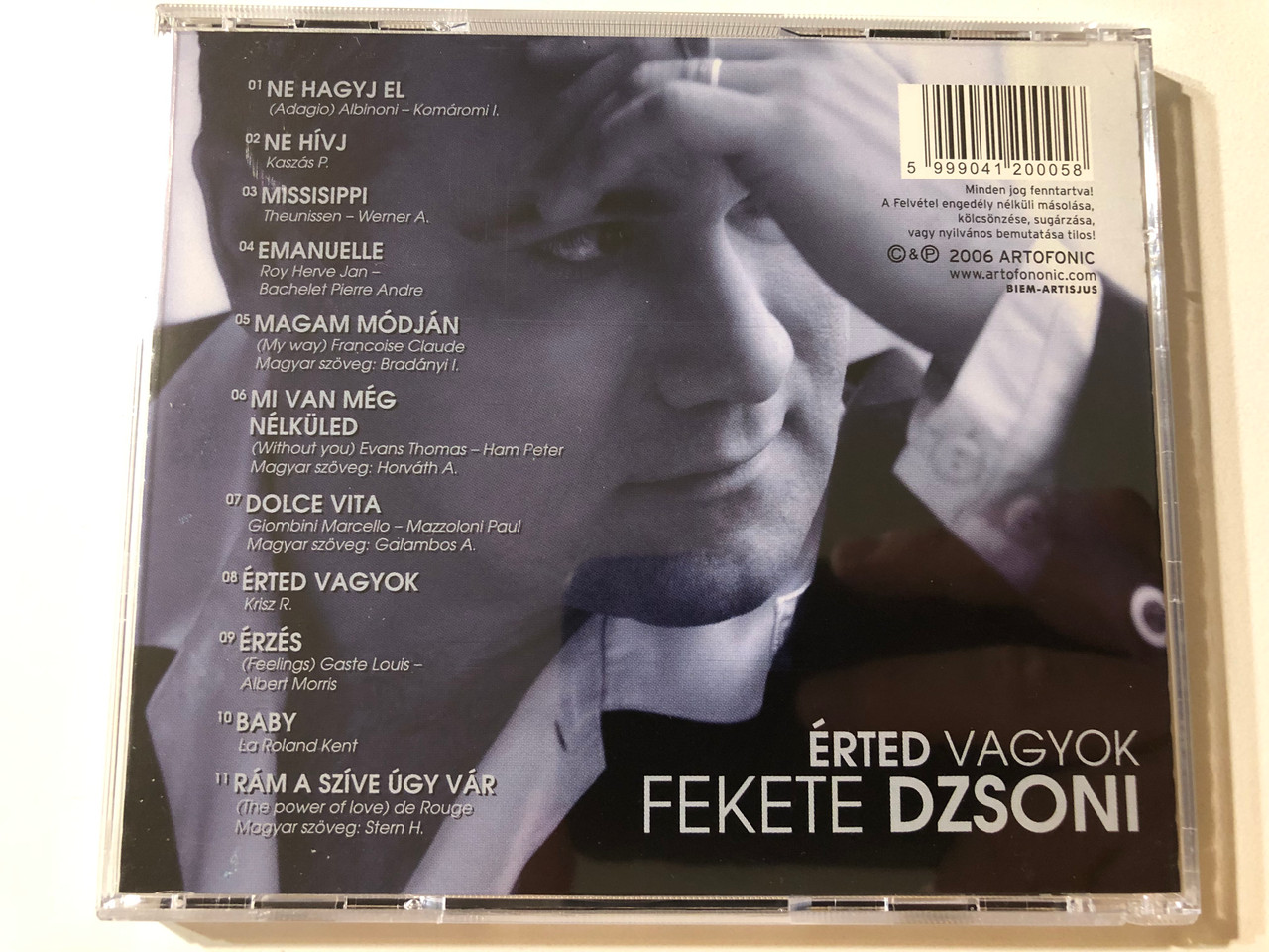 https://cdn11.bigcommerce.com/s-62bdpkt7pb/products/0/images/357226/Fekete_Dzsoni_rted_Vagyok_Artofonic_Audio_CD_2006_AF20050401-1_6__46913.1730128053.1280.1280.JPG?c=2