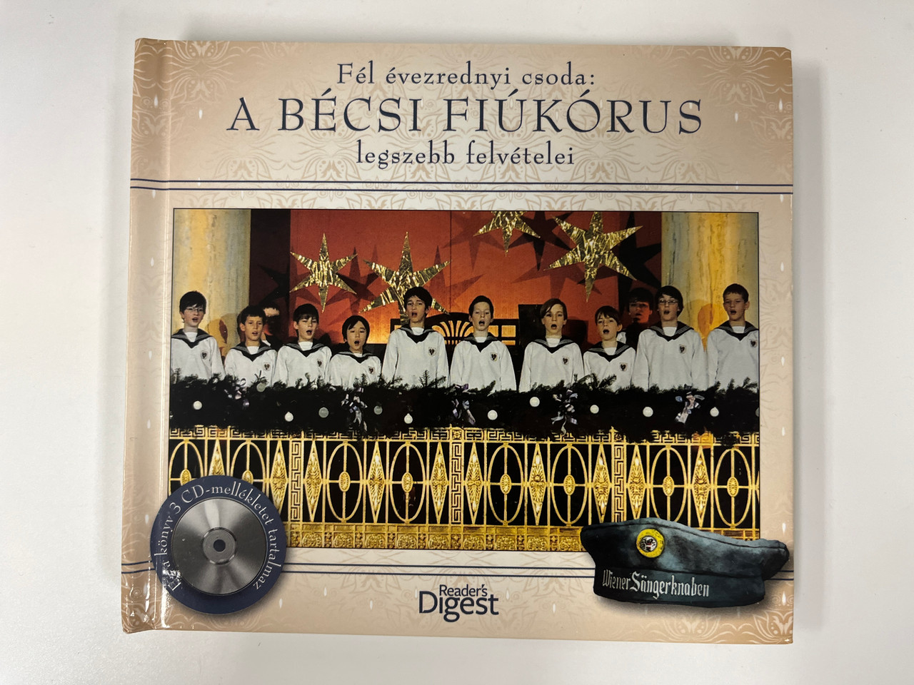 https://cdn11.bigcommerce.com/s-62bdpkt7pb/products/0/images/357949/Fel_evezrednyi_csoda_A_Becsi_Fiukorus_legszebb_felvetelei_Readers_Digest_2x_Audio_CD_1__94962.1730498689.1280.1280.JPG?c=2
