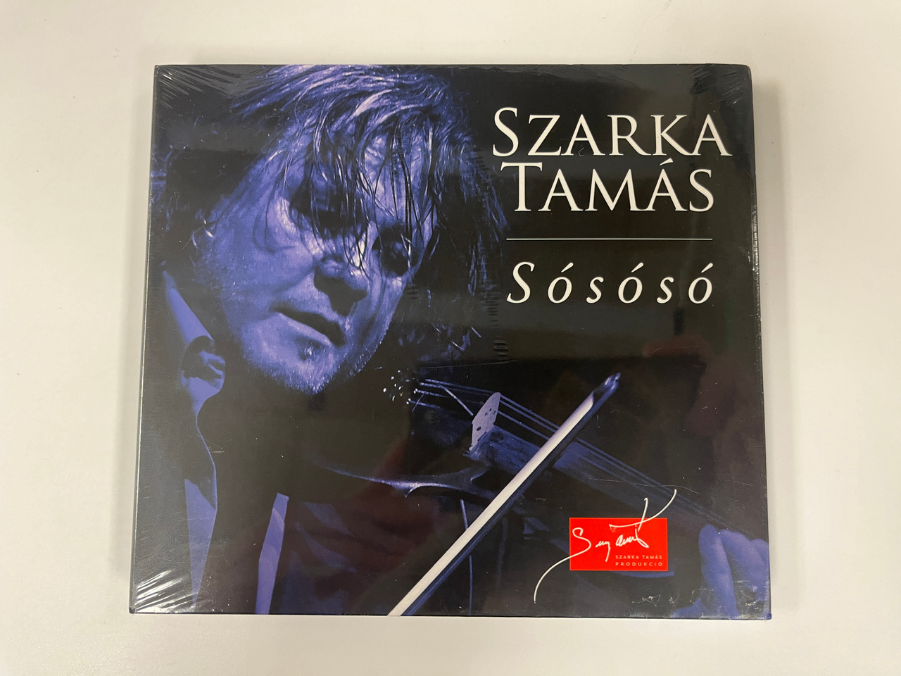 https://cdn11.bigcommerce.com/s-62bdpkt7pb/products/0/images/357952/Szarka_Tamas_-_Sososo_2x_Audio_CD_2019_1__03318.1730499202.1280.1280.JPG?c=2