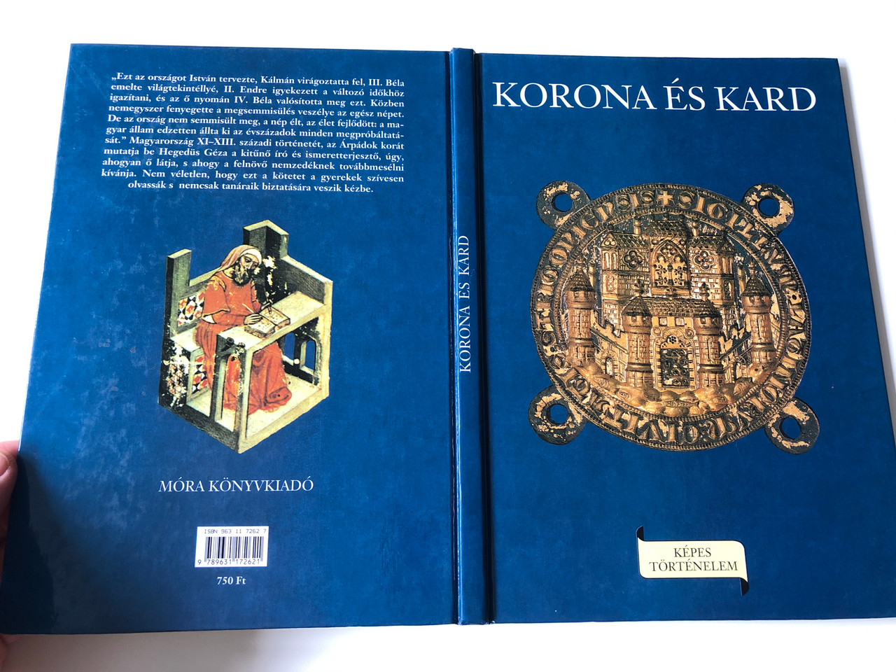 https://cdn11.bigcommerce.com/s-62bdpkt7pb/products/23835/images/143176/Korona_s_kard_-_Kpes_trtnelem_by_Hegeds_Gza_20__71832.1599633023.1280.1280.JPG?c=2