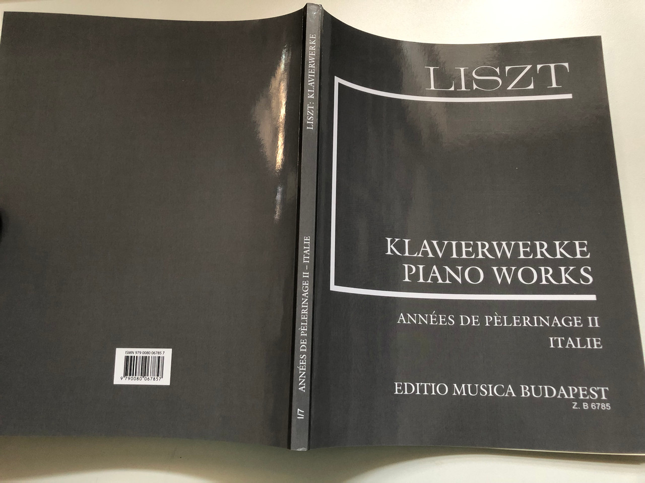 https://cdn11.bigcommerce.com/s-62bdpkt7pb/products/41182/images/348711/1_Liszt_Ferenc_Annes_de_Pelerinage_I7_Second_year_-_Italy_Edited_by_Sulyok_Imre_Mez_Imre_Editio_12__83176.1725729686.1280.1280.JPG?c=2