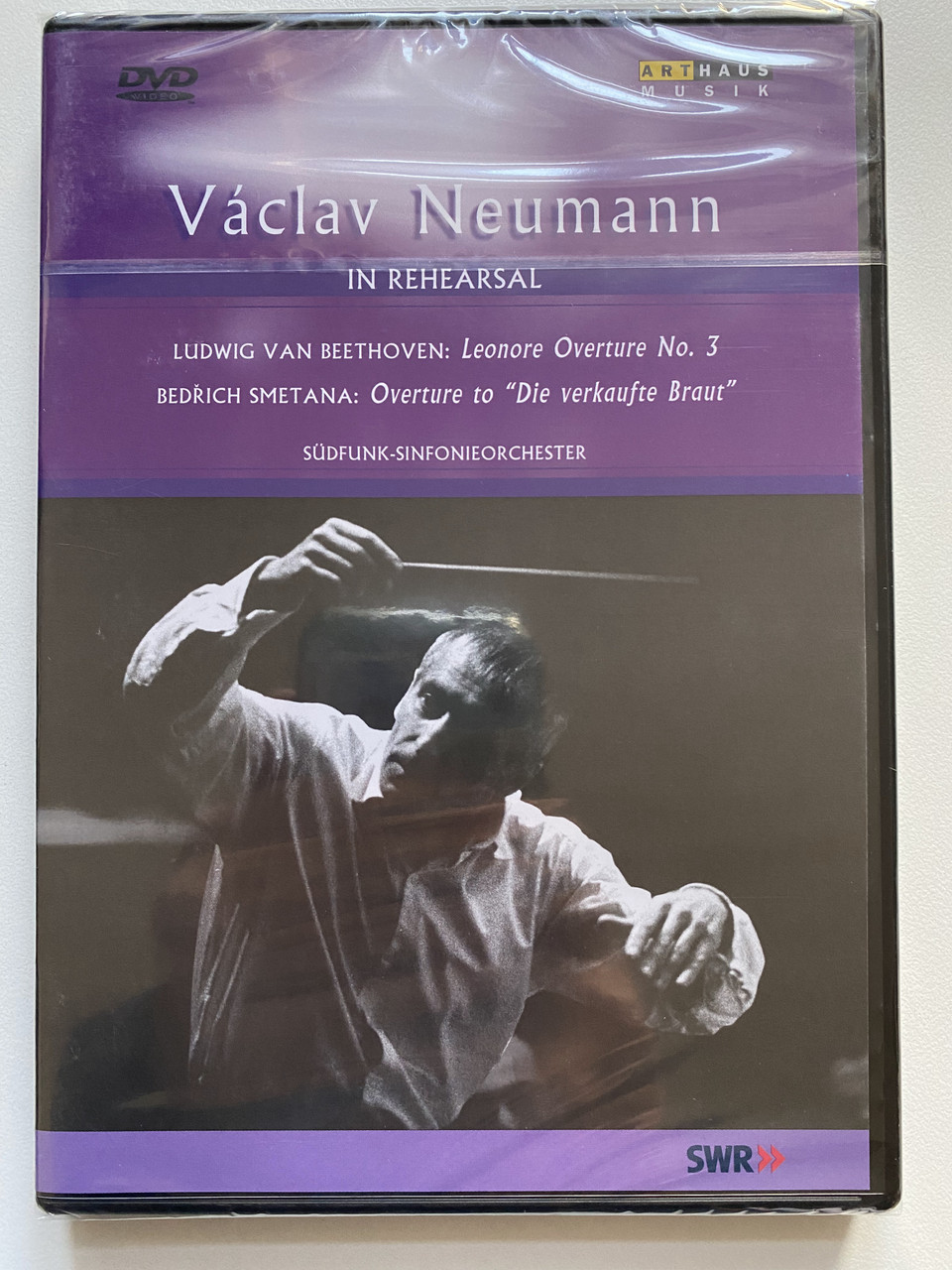 IMG_1577Vclav_Neumann_in_Rehearsal_072801059923__33262.1710735709.1280.1280.JPG (960×1280)
