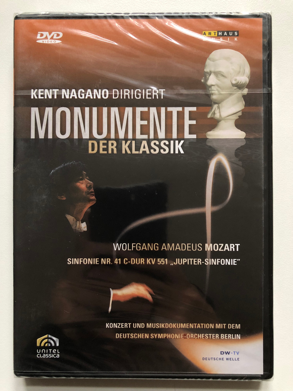 IMG_8463Mozarts_Symphony_No._41_Jupiter_807280142891__35914.1710845984.1280.1280.JPG (960×1280)