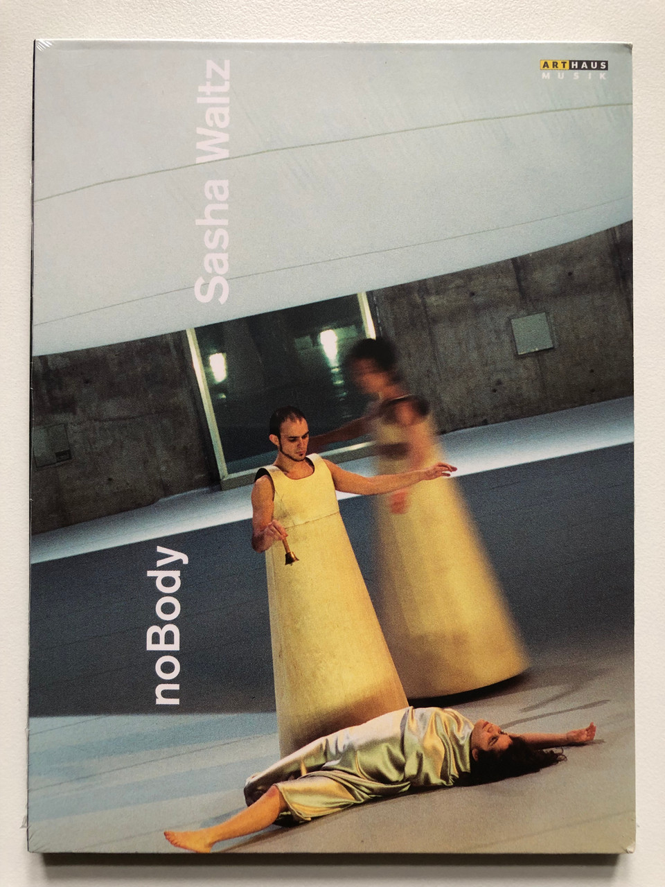 1Sasha_Waltzs_Choreographic_Trilogy_on_the_Human_Body_-173693250__92546.1710923112.1280.1280.JPG (960×1280)