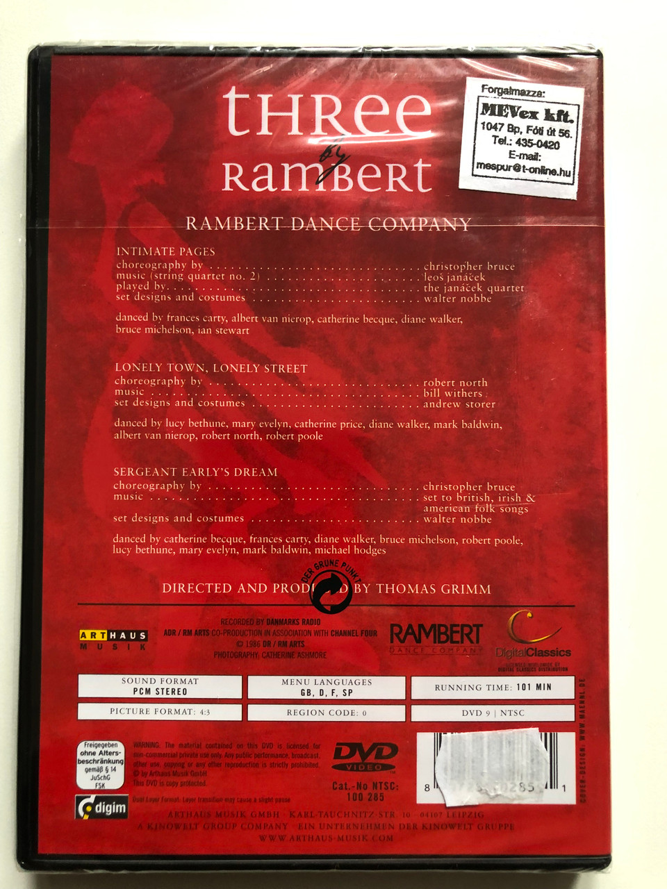 1Rambert_Dance_Companys_Intimate_Portrayals_-173823055__96073.1711263940.1280.1280.JPG (960×1280)
