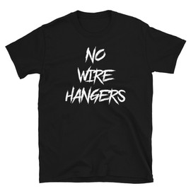 Black Mommie Dearest Faye Dunaway Inspired - No Wire Hangers - Horror Fan Fucked Up Funny Mom Day Gift T-Shirt