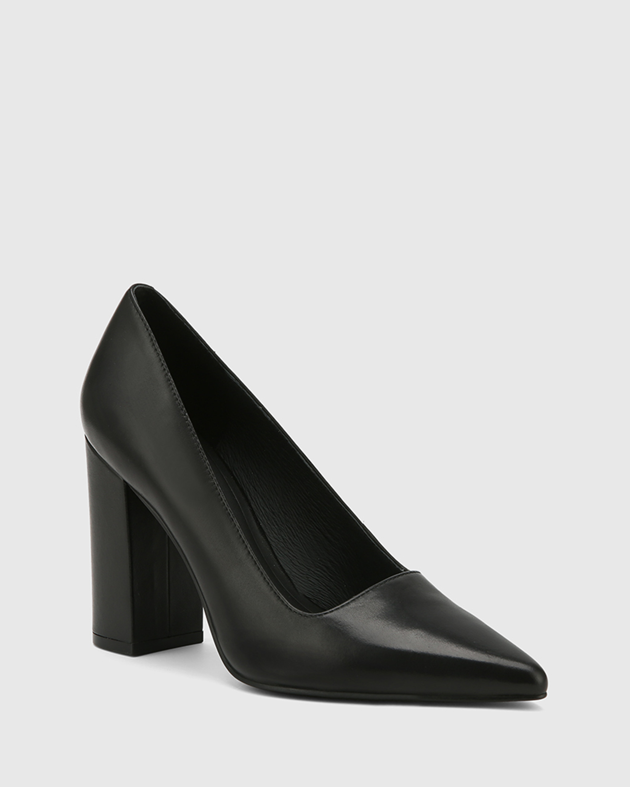 block heel pointed pumps