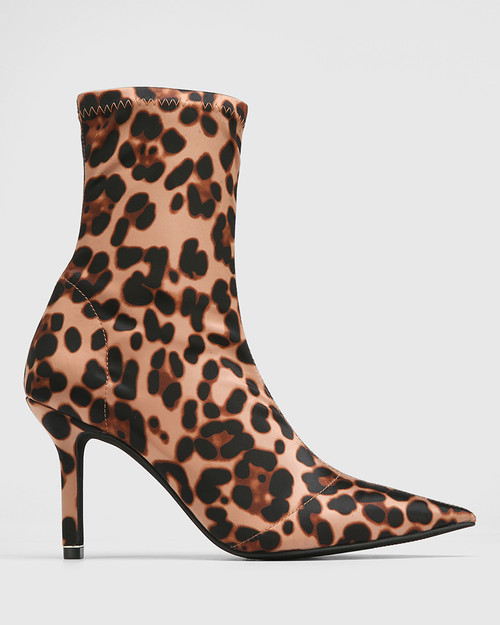 leopard pointed toe boots