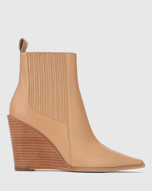 Hadriana Desert Beige Leather Wedge 