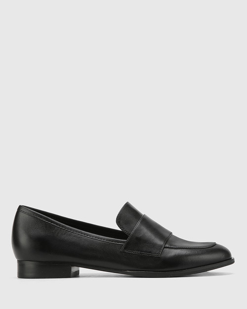 Dacey Black Leather Round Toe Loafer. & Wittner & Wittner Shoes