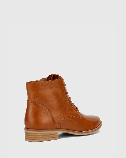Carver Cognac Leather Lace Up Flat Ankle Boot.
