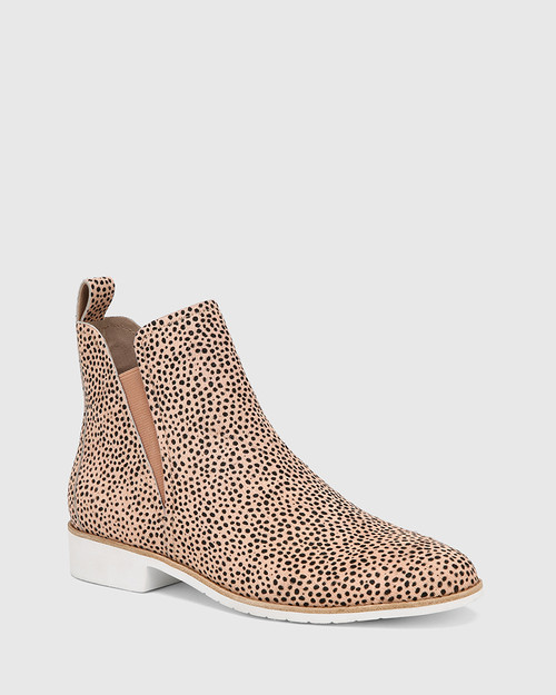 leopard ankle boots flat