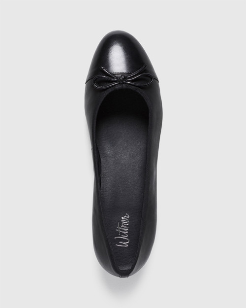 Annie Black Leather Toe Cap Detail Ballet Flat. & Wittner & Wittner Shoes
