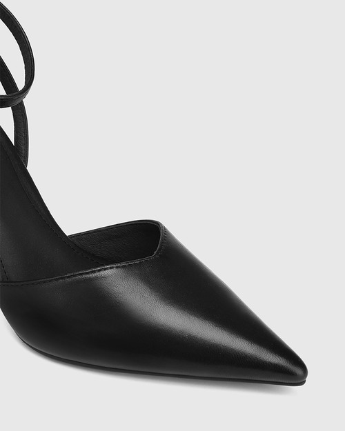 Quintella Black Leather Stiletto Heel & Wittner & Wittner Shoes