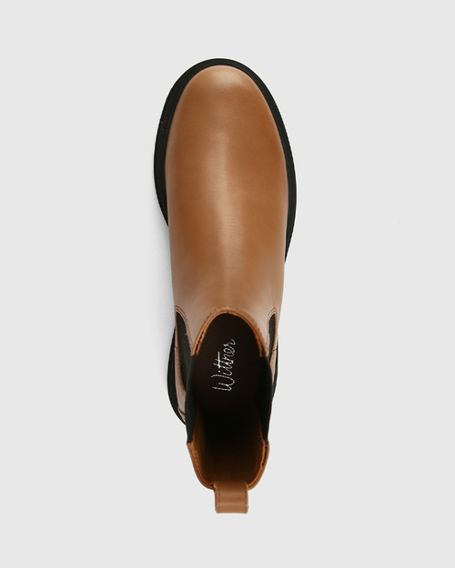 Abigail Hazel Leather Ankle Boot & Wittner & Wittner Shoes