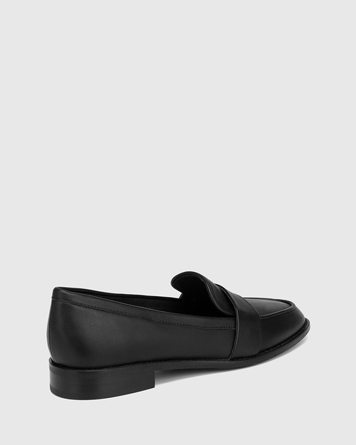 Hestia Black Leather Loafer & Wittner & Wittner Shoes
