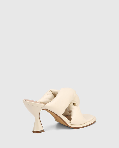 Undra Vintage Ivory Leather Flared Heel 