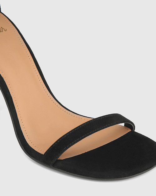 Eryn Suede Pumps