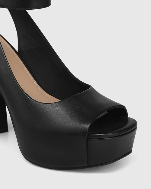 Wren Black Leather Block Heel Platform Sandal & Wittner & Wittner Shoes