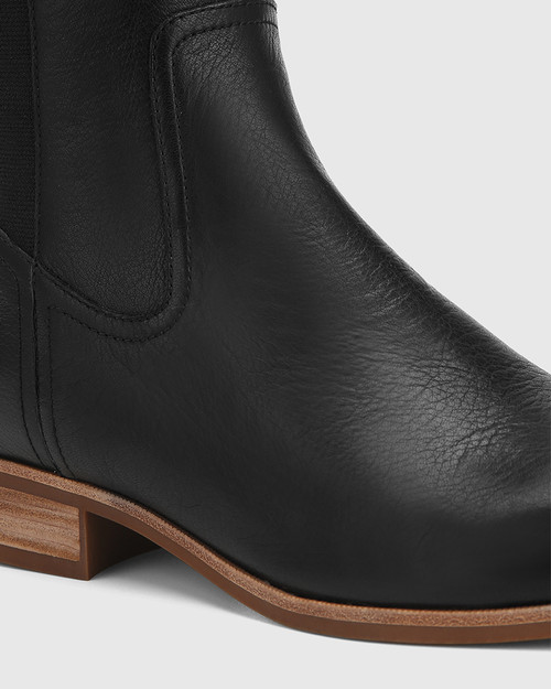 Chilliana Black Leather Long Boot & Wittner & Wittner Shoes