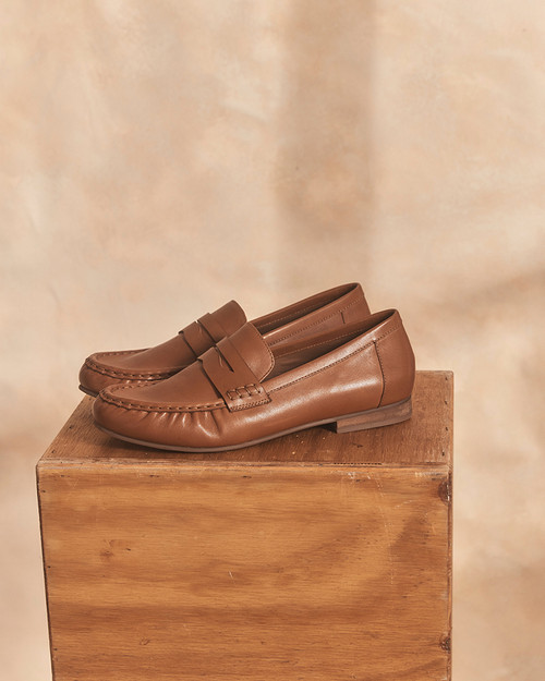 Cecile Tan Leather Loafer & Wittner & Wittner Shoes