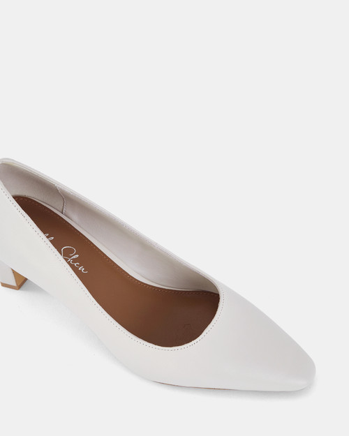 Marigold Porcelain Leather Pump & Wittner & Wittner Shoes