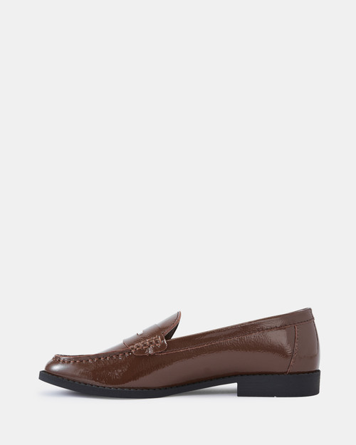 Burke Syrup Patent Leather Loafer & Wittner & Wittner Shoes