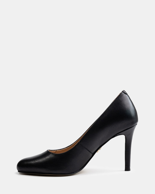Tash Black Leather Stiletto Pump & Wittner & Wittner Shoes