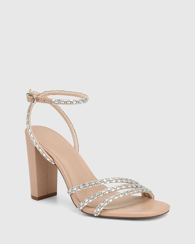 10 gorgeous closed-toe wedding shoes - Reviewed