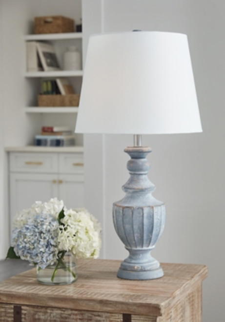 Cylerick Table Lamp (Set of 2) (L235714X2)